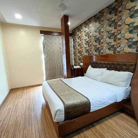 Hotel A Suites Bombay Exterior foto